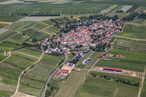 Bild vergrößern: Luftbild der Ortsgemeinde Vendersheim
