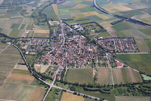 Bild vergrößern: Luftbild der Ortsgemeinde Wallertheim
