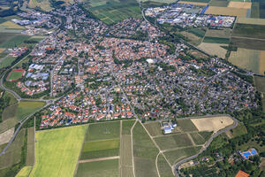 Bild vergrößern: Luftbild der Stadt Wörrstadt